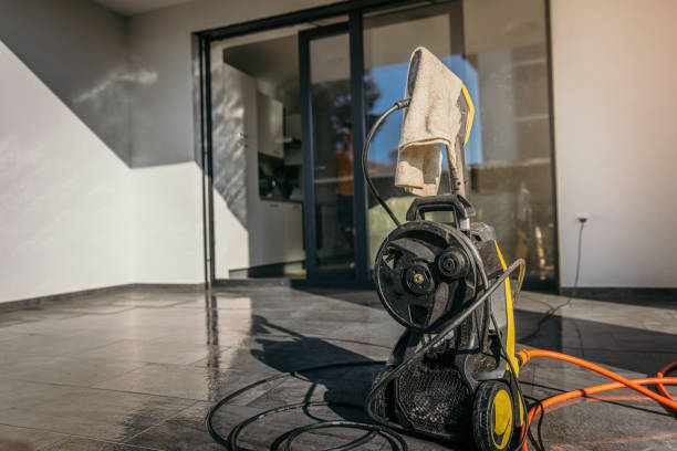 Best Gas Station Cleaning  in Omaha, TX